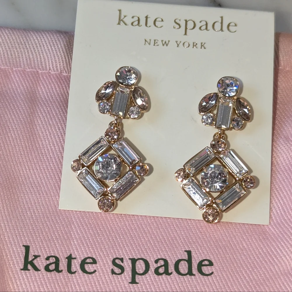 NWT kate spade Cocktails and Conversations Drop Earrings. Stunning 💎✨